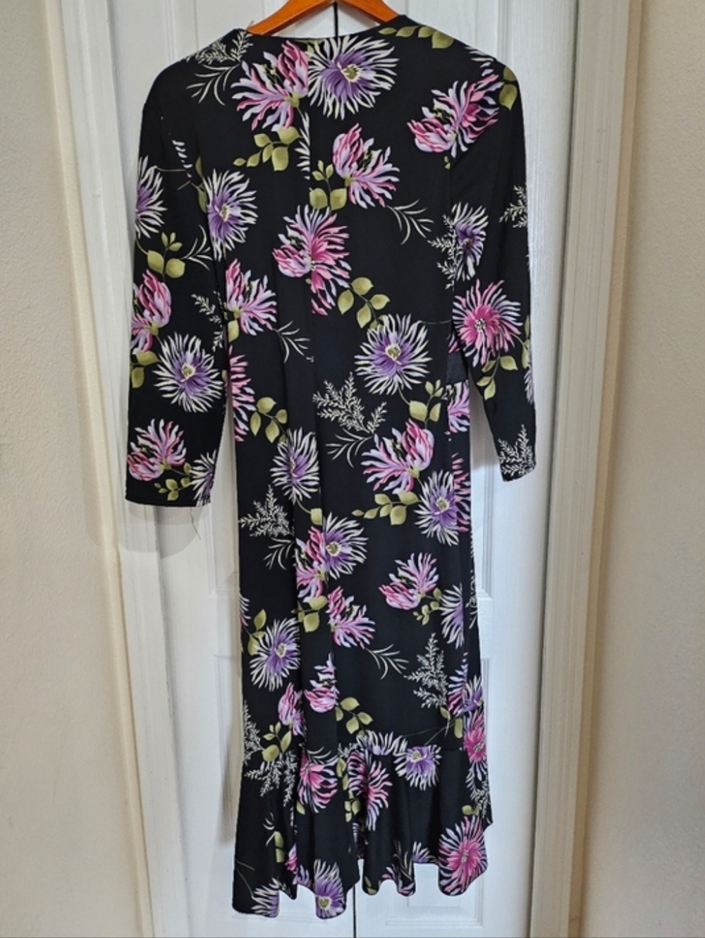 Beata Studio Los Angeles Floral Wrap Dress Size 14 Black Pink Midi Made in USA. - Picture 9 of 13